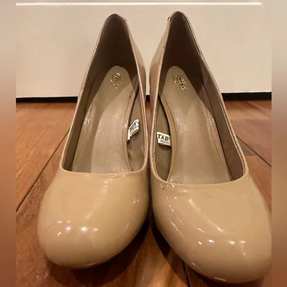 Mossimo - Picture 9 of 9